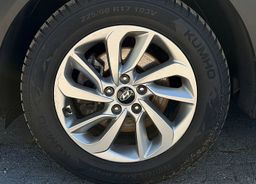 Zunanja slika - Hyundai Tucson - 1.7 CRDi - LED - PDC - TEMP - ALU17 - 8 - Predogledna slika