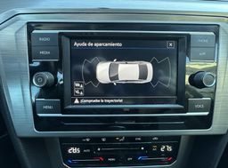 Zunanja slika - VW Passat - 2.0 TDI 110kW.LED.LIMOZINA.SAMO 120.000 KM - 12 - Predogledna slika