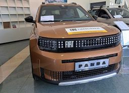 Zunanja slika - Fiat Grande Panda - 1.2 T-Gen3 110 AT 6 Icon + style + tech paket - 1 - Predogledna slika