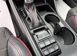 Zunanja slika - Hyundai Tucson - CRDI 4X4 NL1NE°185KM°RADAR°360CAM°19COL - 12 - Predogledna slika