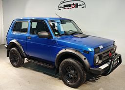 Zunanja slika - Lada Niva - 4x4 1.7 61kW KLJUKA EL.STEKLA - 9 - Predogledna slika