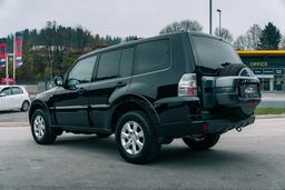 Zunanja slika - Mitsubishi Pajero - 3.2 AVTOMATIK - 7 SEDEŽEV - 5 - Predogledna slika