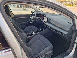 Notranja slika - VW - Golf Variant 1,5 eTSI Style DSG - 6 - Predogledna slika