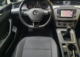 Zunanja slika - VW Passat - 1.6 TDI 120ks °NAVIGACIJA° °2x PDC° °TEMPOMAT° - 10 - Predogledna slika
