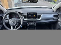 Zunanja slika - KIA Stonic - 1.25 DPI FUN ISOFIX-SENZORJI ZADAJ-DAB+ - 9 - Predogledna slika