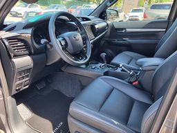 Zunanja slika - Toyota Hilux - 2.8 D-4D Invincible Automatic - 7 - Predogledna slika