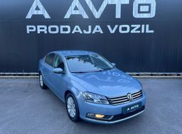 Zunanja slika - VW Passat - 2.0 TDI Comfortline 103kW-2xPDC-ALU-ZELO LEP... - 2 - Predogledna slika