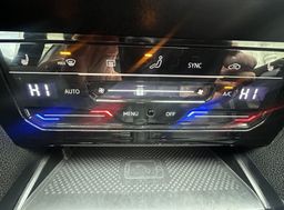 Zunanja slika - VW Passat - Variant 2.0 TDI.Business avt. 110kW.NEMŠKI.PANORAMA.KAMERA - 14 - Predogledna slika