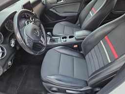 Notranja slika - Mercedes-Benz A-Razred - A 180 CDI Style - 7 - Predogledna slika