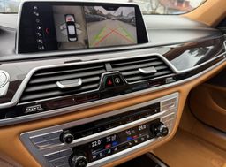 Zunanja slika - BMW Serija 7 - : 750Ld xDrive M-SPORT LASER ACC PANO SKY ALU20 360K - 16 - Predogledna slika
