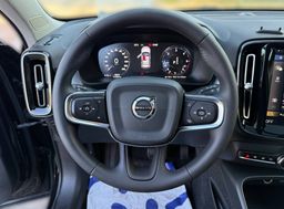 Zunanja slika - Volvo XC40 - D3 2.0 AUT.  FULL LED NAVI ACC PANO PDC KAMERA T - 18 - Predogledna slika
