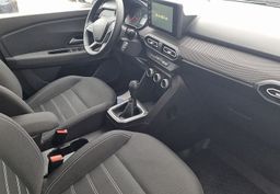 Zunanja slika - Dacia Jogger - 1.0 ECO-G 100 Expression 7-SEDEŽEV. 1.LASTNIK - 9 - Predogledna slika