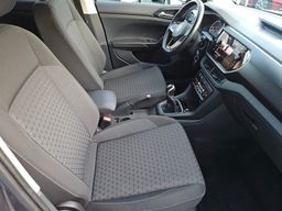 Notranja slika - VW T-Cross - 1,0 TSI BMT Style - 12 - Predogledna slika