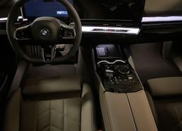 Zunanja slika - BMW i5 - eDrive40  AT - 11 - Predogledna slika