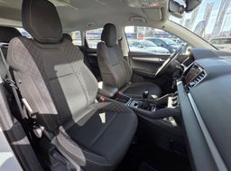 Zunanja slika - Škoda Karoq - 1.6 TDI Style.FULL LED.NAVI.HITRI KREDIT - 10 - Predogledna slika