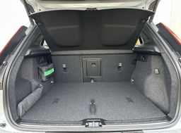 Zunanja slika - Volvo XC40 - B3P Core Avt. - 12 - Predogledna slika