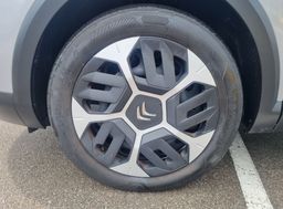 Zunanja slika - Citroën C4 - 1.2 PureTech 100 You  - SAMO 19.857KM - ODLIČEN - 12 - Predogledna slika