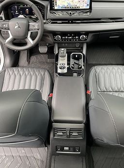 Zunanja slika - Mitsubishi Outlander - 2.4 PHEV Instyle Auto - 8 - Predogledna slika