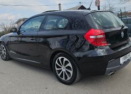 Zunanja slika - BMW Serija 1 - : 118d 143ks °M-PAKET° °STREŠNO OKNO° °XENON° - 13 - Predogledna slika