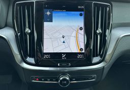 Zunanja slika - Volvo V60 - B4D Momentum Avt - 18 - Predogledna slika