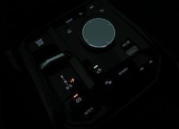 Zunanja slika - BMW Serija 5 - Touring: 540d-XD-M-PAKET-ICONIC-PANO-HLA-SE-360-KAM-ACC- - 19 - Predogledna slika