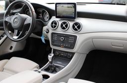 Zunanja slika - Mercedes-Benz CLA-Razred - CLA Shooting Brake CLA 200 d PANORAMA LED USNJE NAVI KAMERA... - 8 - Predogledna slika