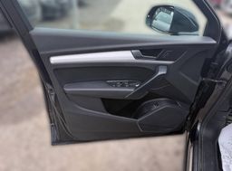 Zunanja slika - Audi Q5 - 40 TDI QUATTRO S-LINE LED TEM NAV PDC KAM TOP... - 13 - Predogledna slika