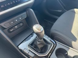 Zunanja slika - KIA Sportage - 1.6 T-GDI LX Fresh SLO-1.LAST.-TEMPOMAT-KAMERA - 12 - Predogledna slika