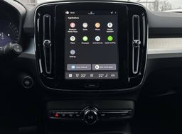 Zunanja slika - Volvo XC40 - B3 P Core AT DCT... - 14 - Predogledna slika