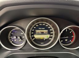 Zunanja slika - Mercedes-Benz E-Razred - E 200 BlueTEC ELEGANCE AUT. LED NAVI TEMPOMAT - 18 - Predogledna slika