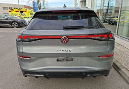 Zunanja slika - VW T-Roc - 1.5 eTSI R-line DSG 110  150 - 4 - Predogledna slika