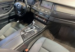 Zunanja slika - BMW Serija 5 - Touring: 520d-HEADUP-VIRTUAL-LANE-NAVI-RADAR-KAMERA-LED- - 15 - Predogledna slika