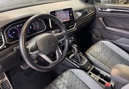 Zunanja slika - VW T-Roc - R LINE-RADAR-NAVIGACIJA-KAMERA-ALCANTARA-VIRTUAL - 9 - Predogledna slika
