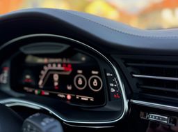 Zunanja slika - Audi RS Q8 - PERFORMANCE 4.0 TFSI Quattro HD MATRIX B.O. ACC - 19 - Predogledna slika