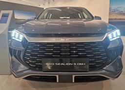 Zunanja slika - BYD Sealion 5 - DM-i DESIGN PHEV - skupni doseg 1016 km - 6 - Predogledna slika