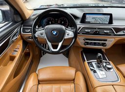 Zunanja slika - BMW Serija 7 - : 750Ld xDrive M-SPORT LASER ACC PANO SKY ALU20 360K - 15 - Predogledna slika