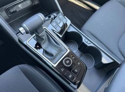 Zunanja slika - KIA Sportage - 1.6 T-GDi LX Fresh.ISG 7 DCT - 19 - Predogledna slika