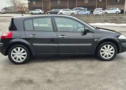 Zunanja slika - Renault Mégane - Megane 1.6 16V + BREZ POLOGA - 4 - Predogledna slika