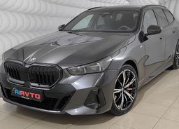 Zunanja slika - BMW Serija 5 - Touring: 540d-XD-M-PAKET-ICONIC-PANO-HLA-SE-360-KAM-ACC- - 5 - Predogledna slika