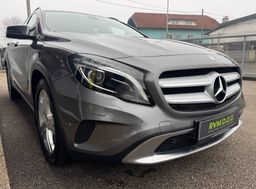 Zunanja slika - Mercedes-Benz GLA-Razred - STYLE°1.LAST°SLO°LED°DIG.KLIMA°PARK.SEN°96.000 KM - 4 - Predogledna slika