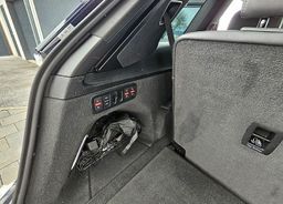 Zunanja slika - Audi Q7 - 3.0 TDI quattro-MATRIX-LE 165.000KM-7SED.-ODLIČEN- - 3 - Predogledna slika