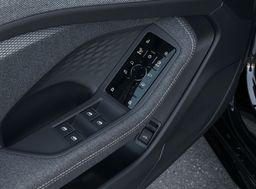 Zunanja slika - Audi A6 - Avant 40 TDI Quattro  S-Line  Matrix  Kljuka - 9 - Predogledna slika