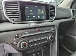 Zunanja slika - KIA Sportage - 1.6°EX EDITION°SLO°1.LAST°PDC°KAMERA°BLUETOOTH° - 16 - Predogledna slika