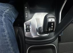 Zunanja slika - Jaguar E-Pace - 2.0 TD4 180 KM 4x4 sam.m. R-Dynamic.KAMERA.LED.NAV - 13 - Predogledna slika