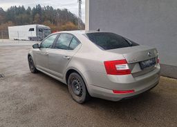 Zunanja slika - Škoda Octavia - 2.0 TDI Style 150KM-SLO - 4 - Predogledna slika