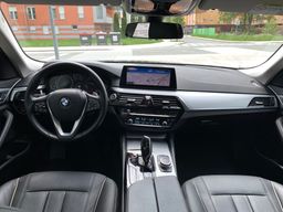 Zunanja slika - BMW serija 5 Touring - 520d Touring Avt. - 8 - Predogledna slika