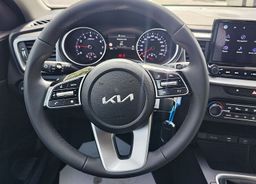 Zunanja slika - KIA Ceed - 1.0 T-GDi LX Champion+ ISG. M T 74 kW - 6 - Predogledna slika