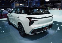 Zunanja slika - Hongqi HS3 - 1.5T + PANORAMA + 360KAMERA + NOVO NA TRGU - 2 - Predogledna slika