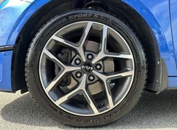 Zunanja slika - KIA Ceed - SW 1.5 T-GDI EX Vision ISG - 9 - Predogledna slika