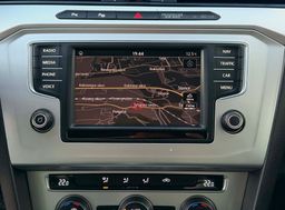 Zunanja slika - VW Passat - Variant 2.0 TDI-DSG-H LINE-NAVI-4X KLIMA-LIZING ZA TUJCE- - 10 - Predogledna slika